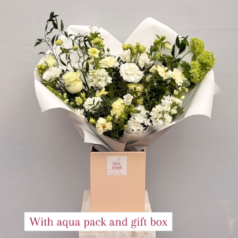 The Pearl Sympathy Bouquet